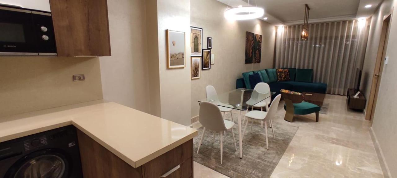Appartement Luxueux Centre Casablanca Parking Prive Netflix Exterior photo
